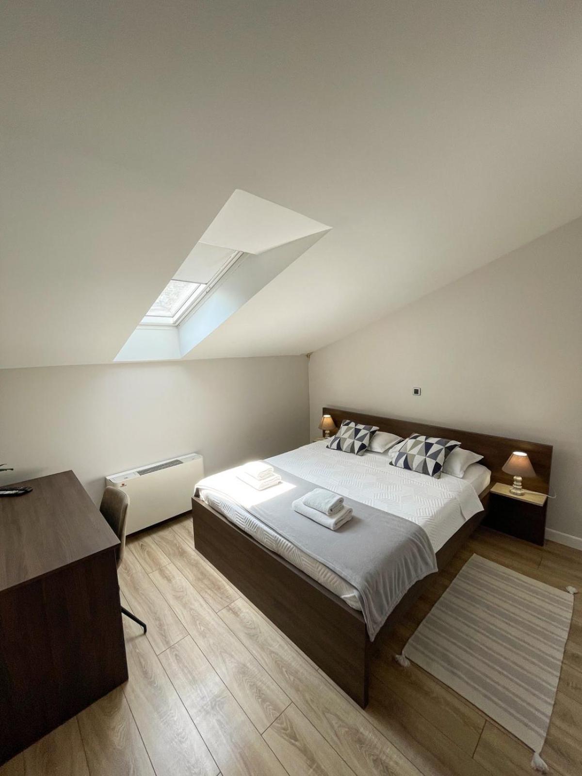 Stari Slon Hotel Zombor Kültér fotó