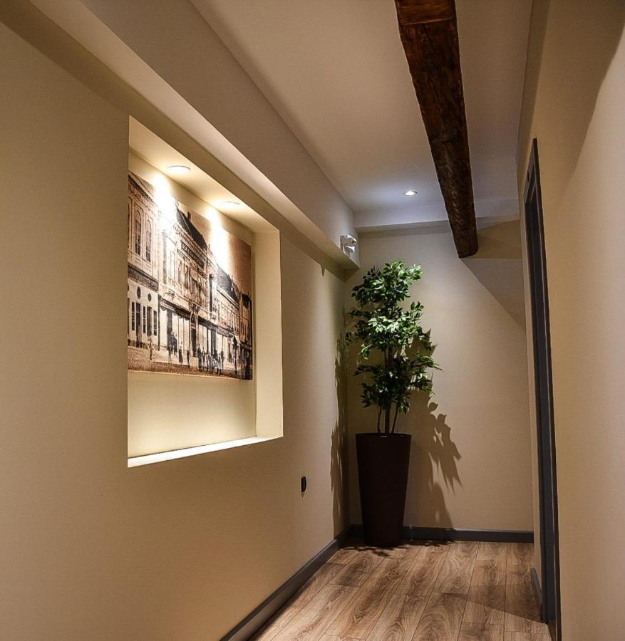 Stari Slon Hotel Zombor Kültér fotó