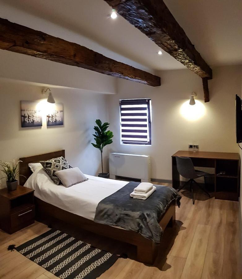Stari Slon Hotel Zombor Kültér fotó